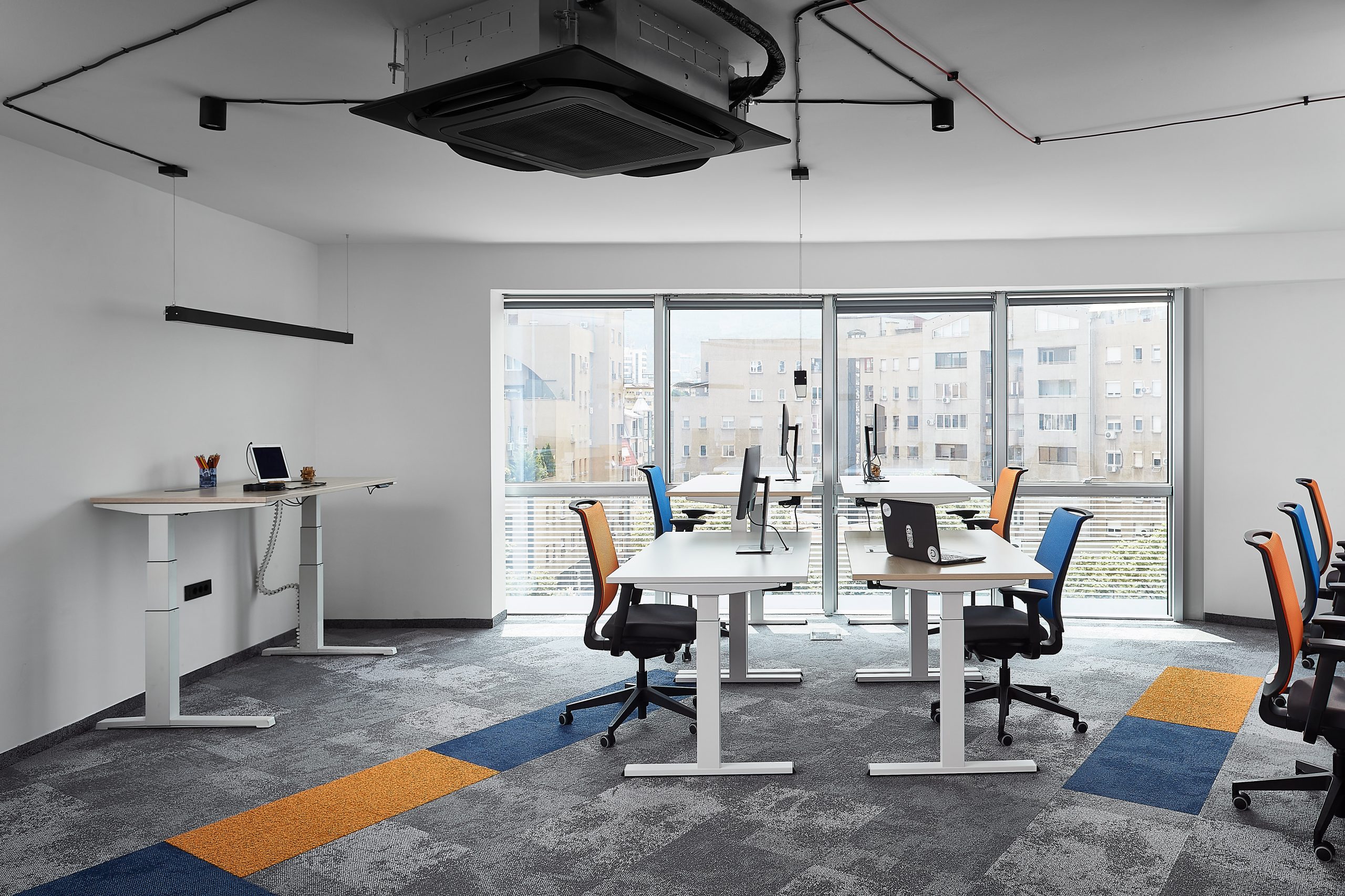 Photography for Delight Office Devsy 
Photo by Vase Amanito 

copyright © 2020 Vase AMANITO, All rights reserved