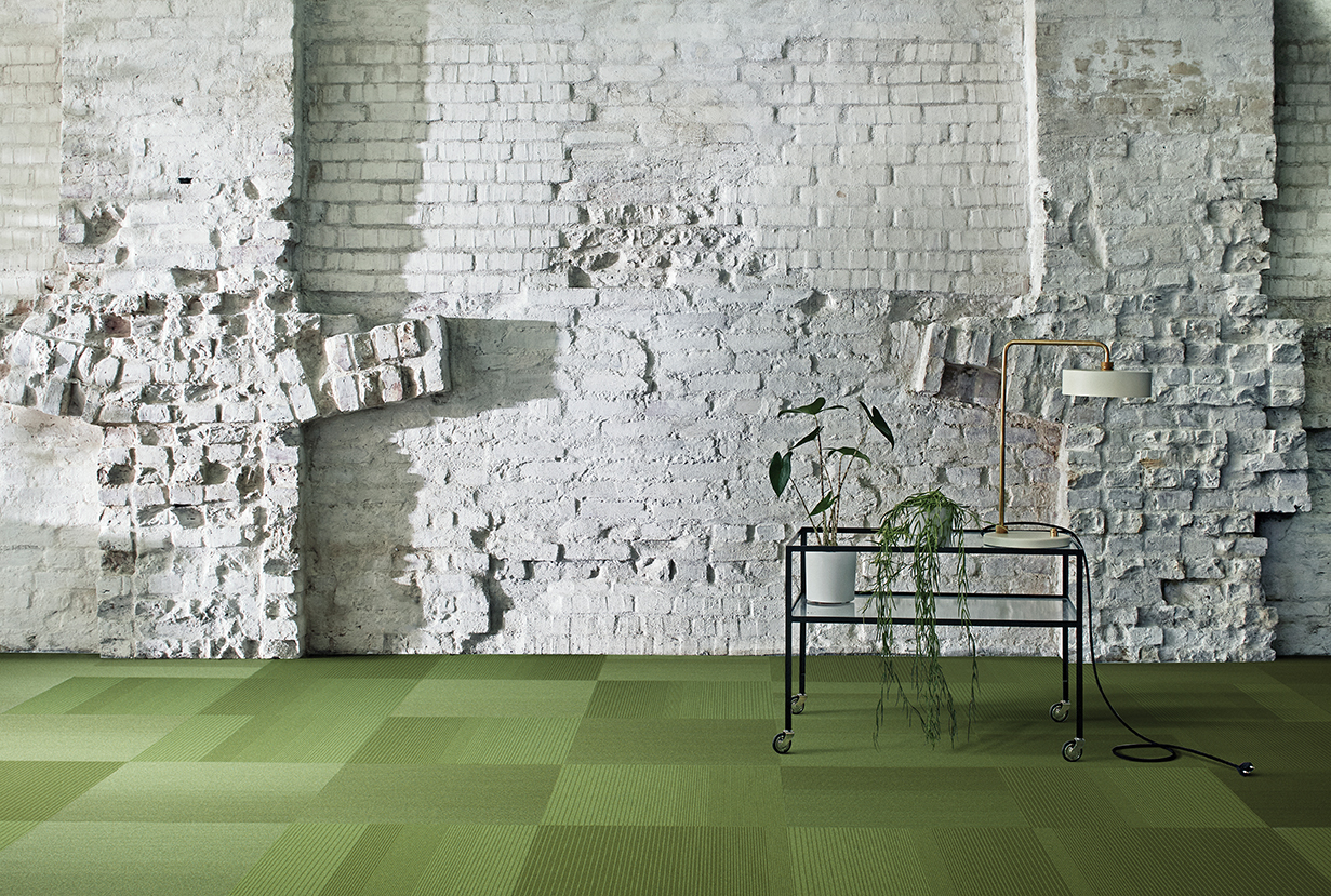 lens height: 93cm
drop: 2